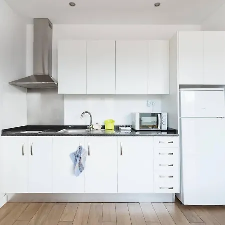 Loft Moderno Con Balcon Al Lado De Canteras Апартаменты *