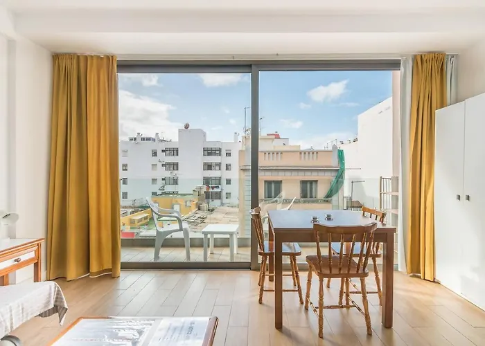 Loft Moderno Con Balcon Al Lado De Canteras Las Palmas / Gran Canaria